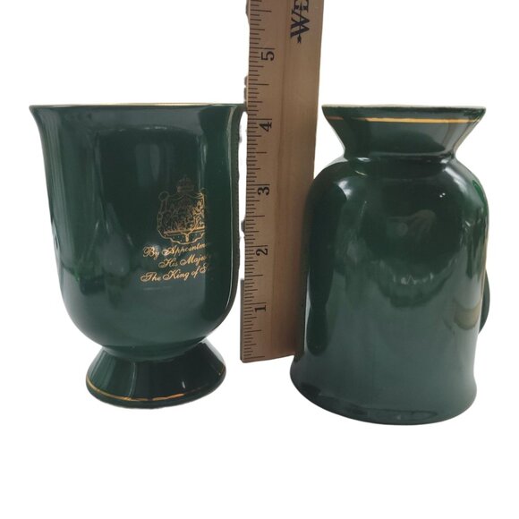 2 Gevalia Kaffe Green Footed Pedestal Mugs Gold Royal Emblem King of Sweden Coff - Picture 4 of 10